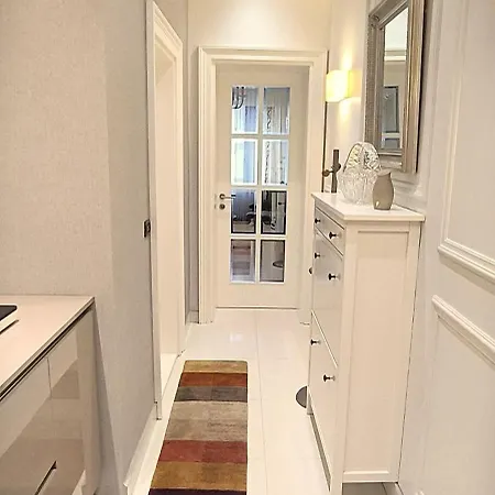 Jadesign Vracar, Апартаменты Белград