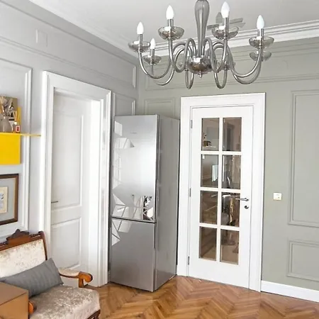 Lägenhet Jadesign Vracar, Belgrad